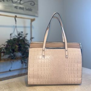 GUESS Tote Handbag